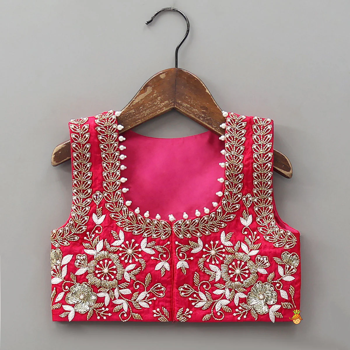 Adorable Shimmery Kurti With Embroidered Jacket And Flared Palazzo - Image 6