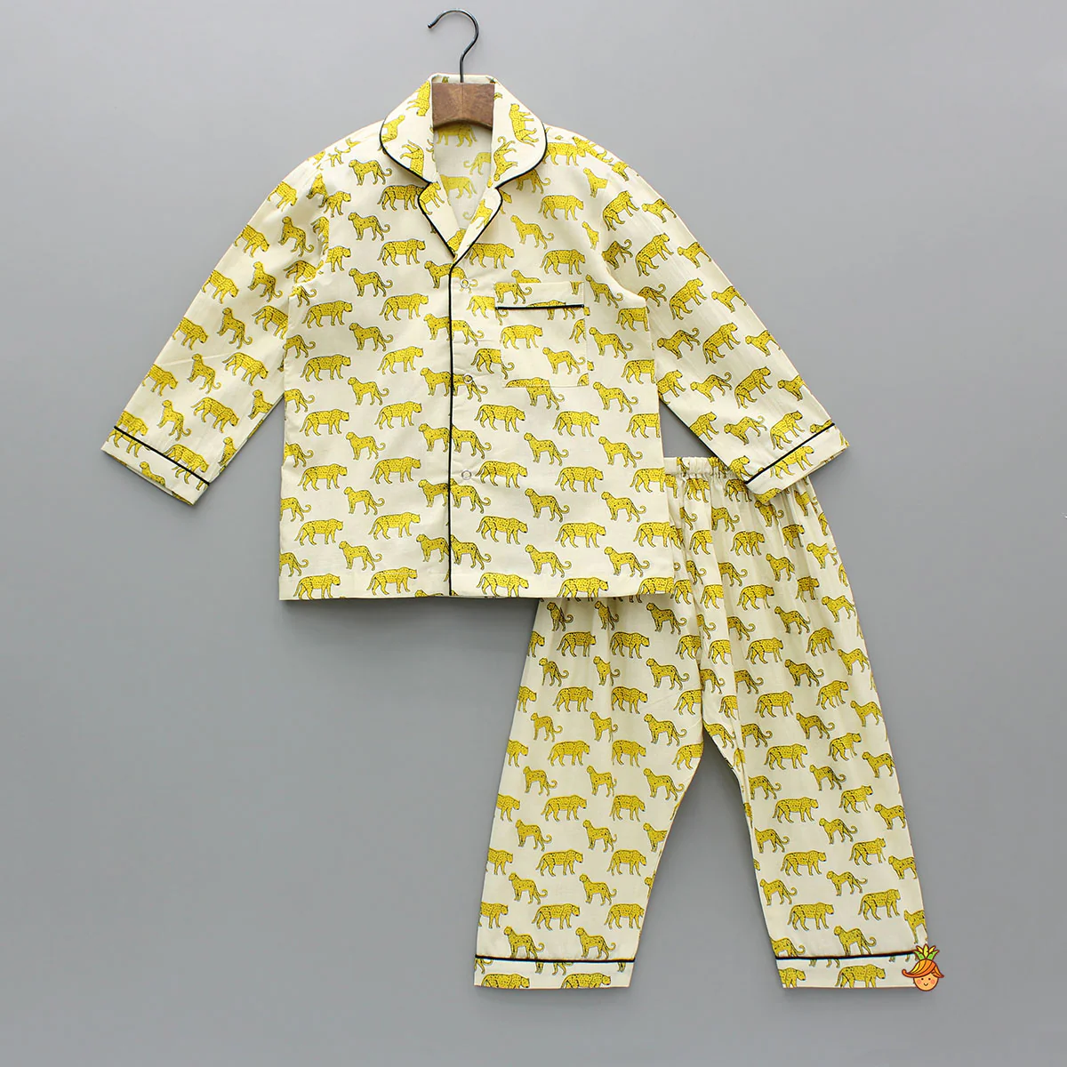 Animal Printed Off White Cotton Sleepwear
