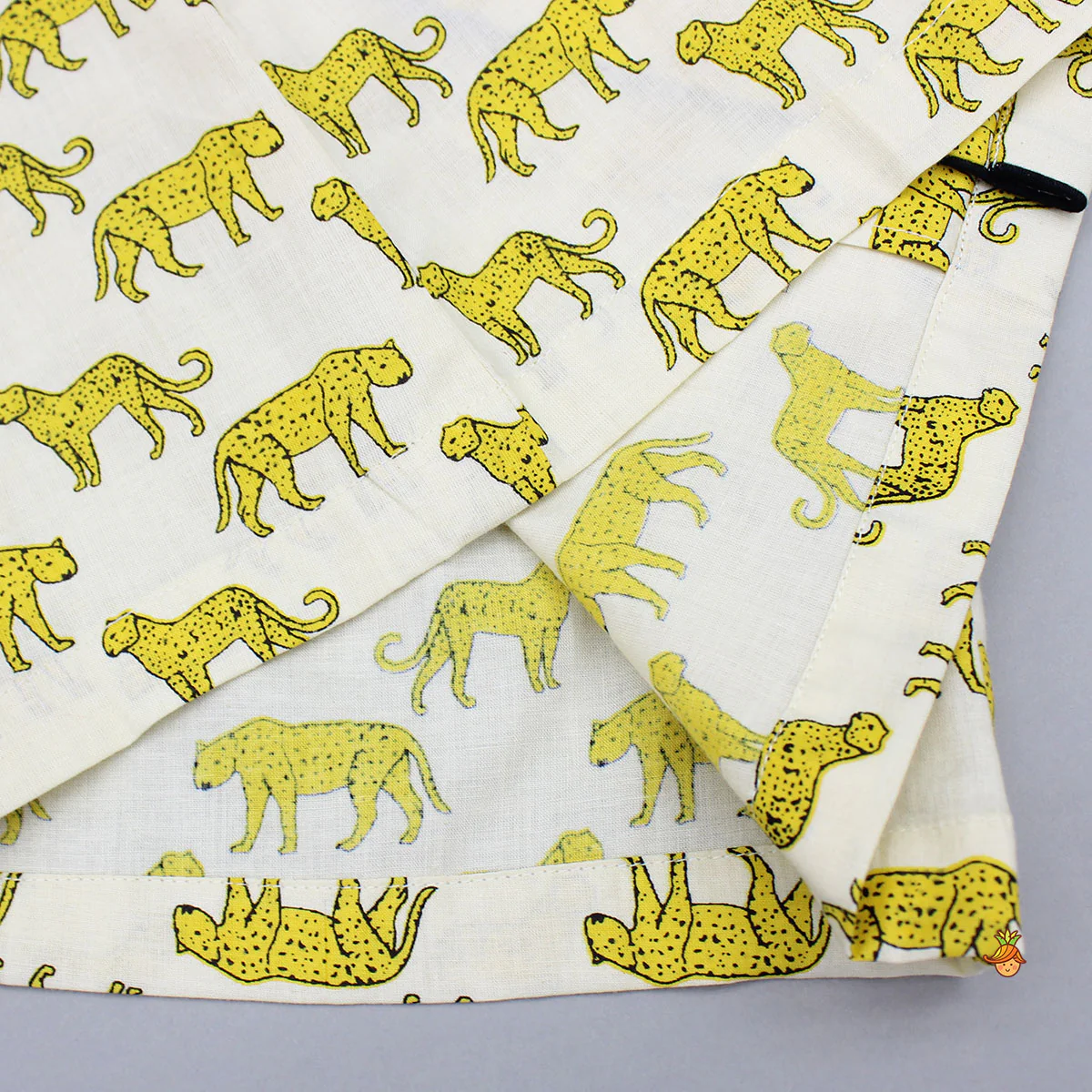Animal Printed Off White Cotton Sleepwear - Image 5