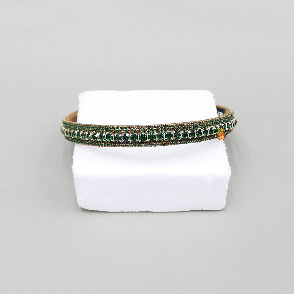 Artificial Stones Embellished Hairband - Image 2