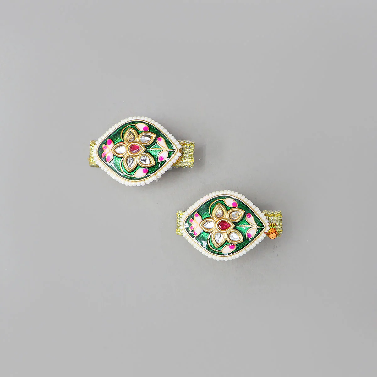 Attractive Floral Hair Clips - Set Of 2