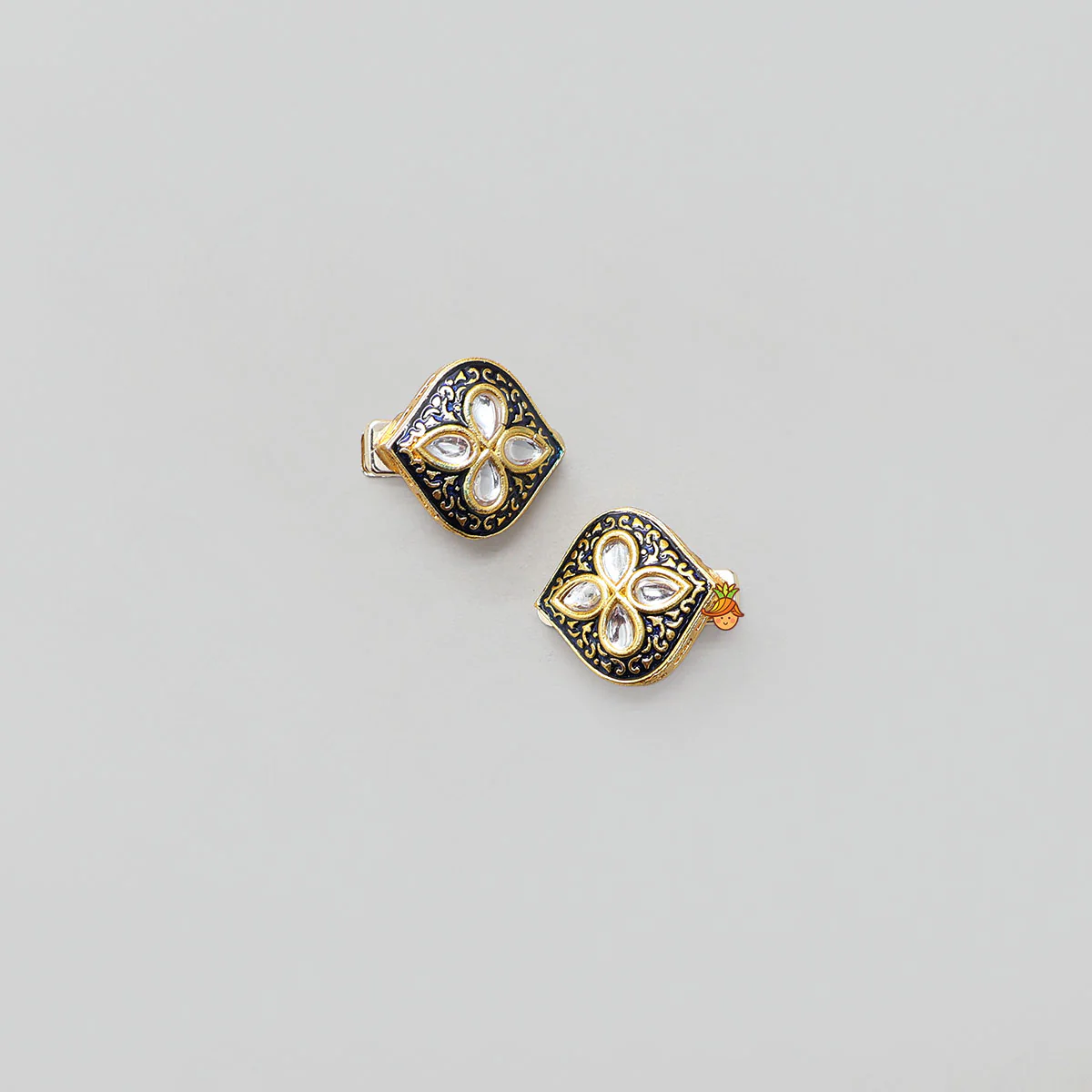 Attractive Hair Clips - Set Of 2