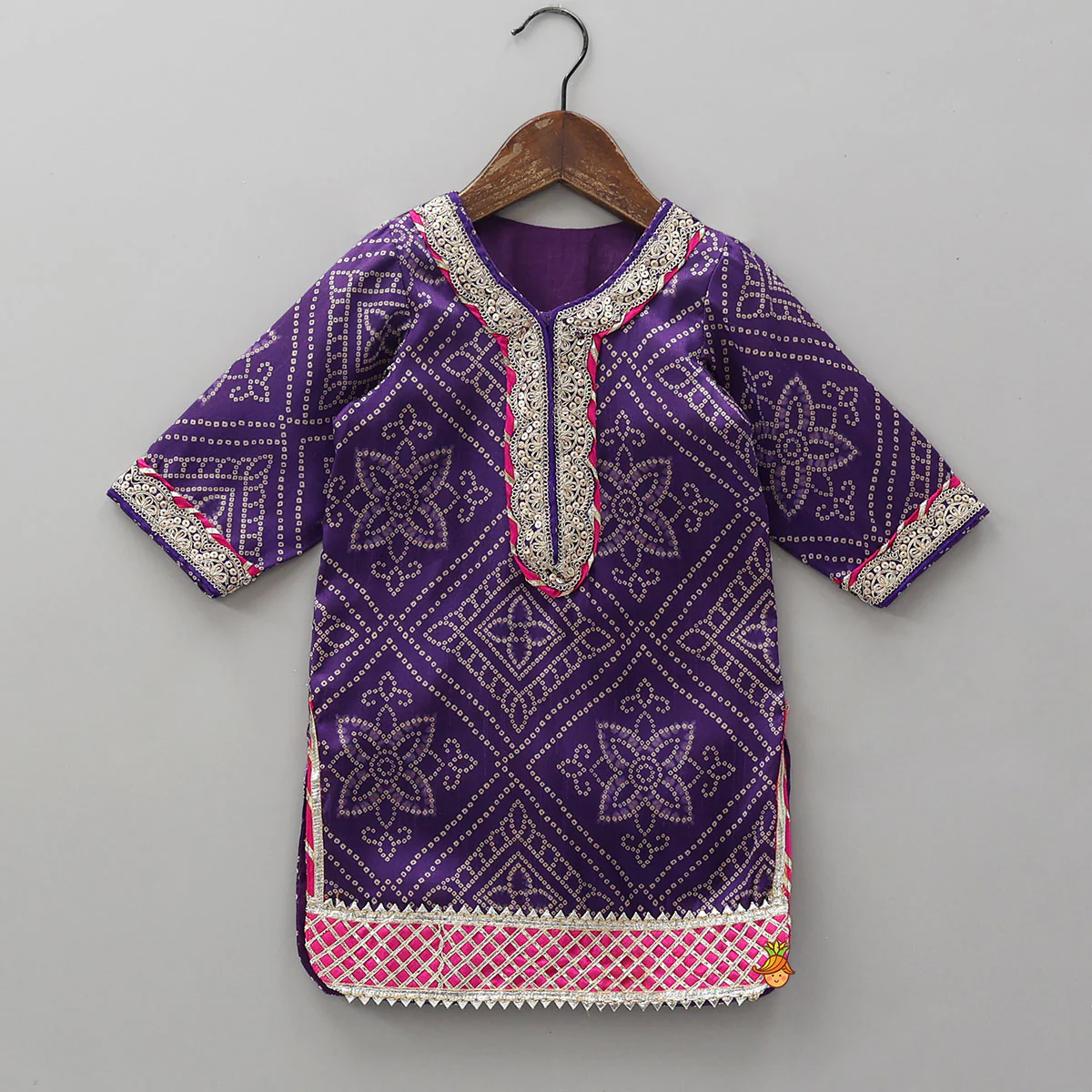 Bandhani Printed Kurti And Pleated Salwar With Matching Fringed Dupatta - Image 4