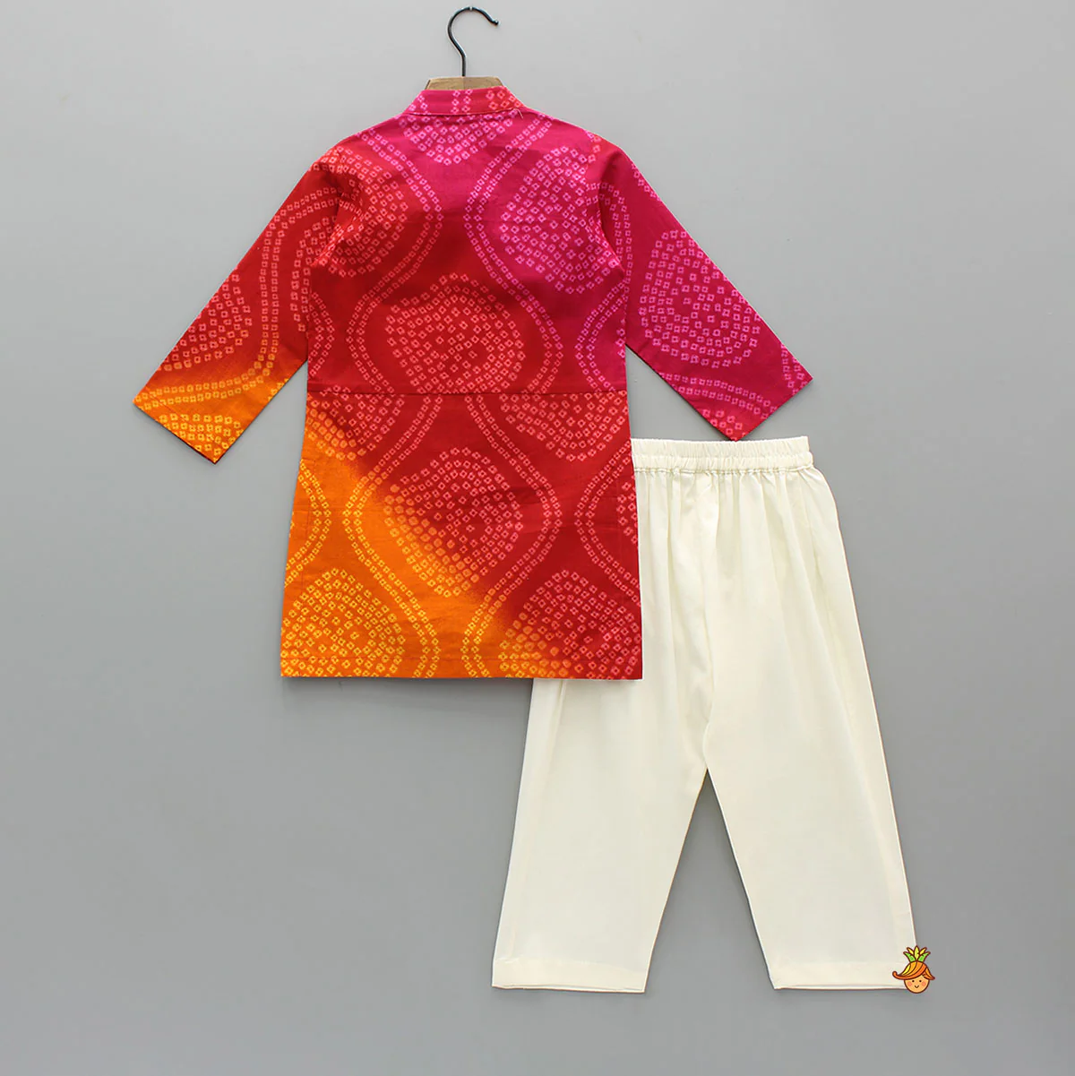 Bandhani Printed Multicolour Kurta With Pyjama - Image 2