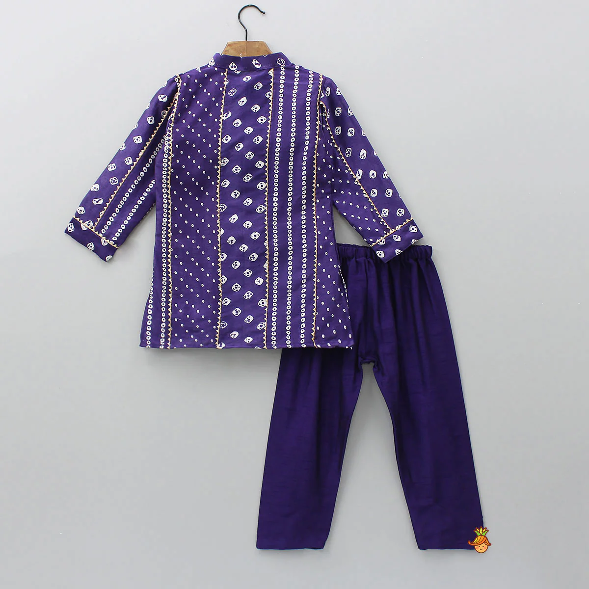 Bandhani Printed Purple Kurta And Pyjama - Image 2