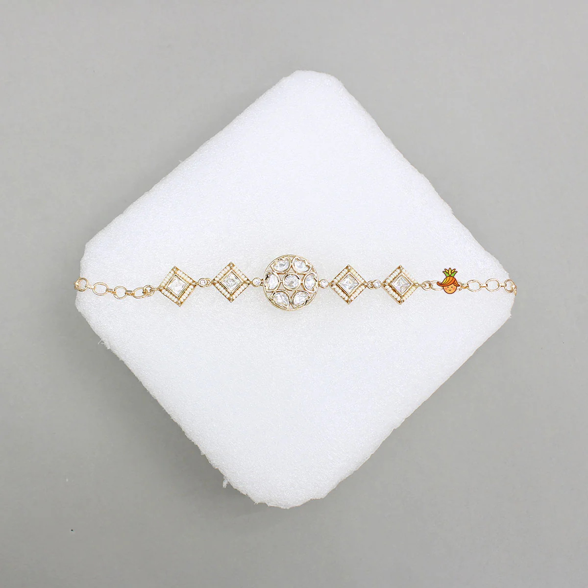 Beads Embellished Adjustable Bracelet - Image 4