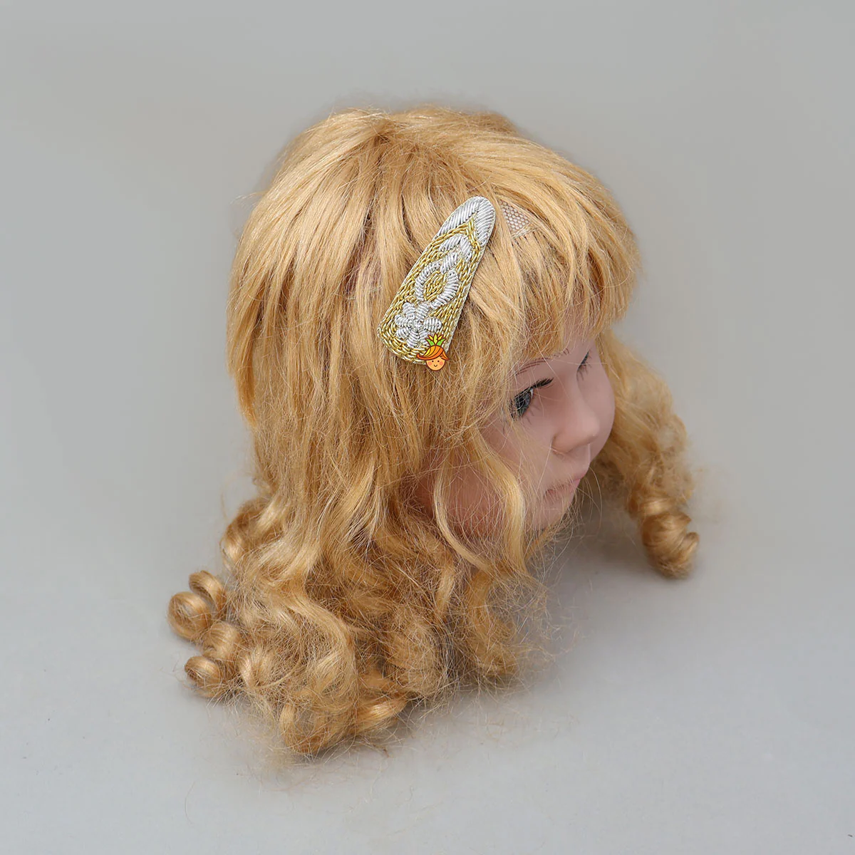 Beautiful Bullion Thread Work Hair Clip - Image 4