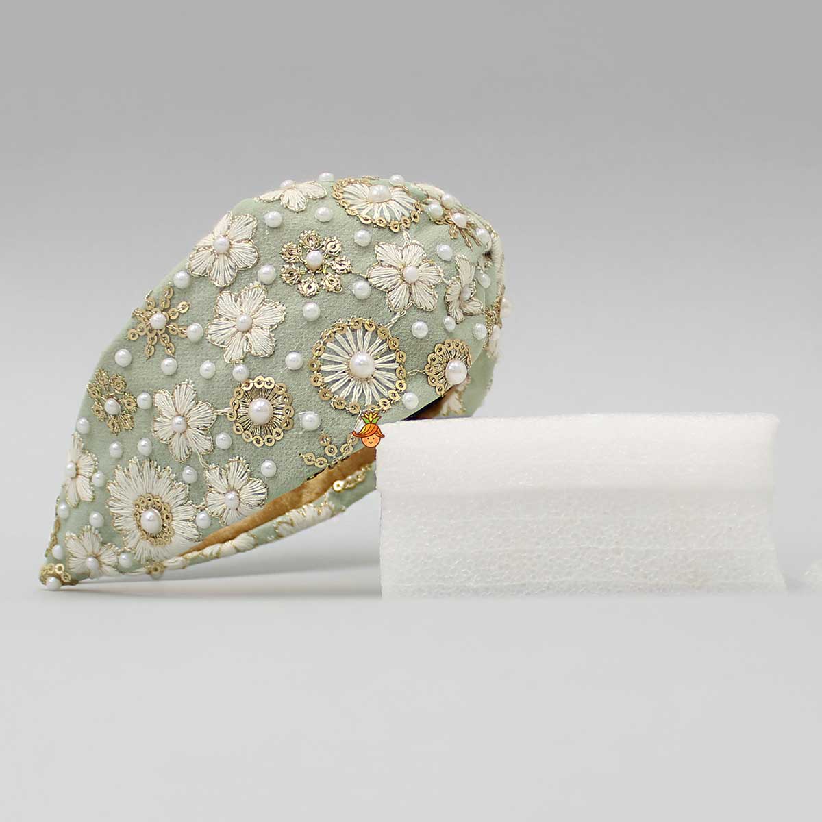 Beautiful Embroidered Green Hair Band - Image 3