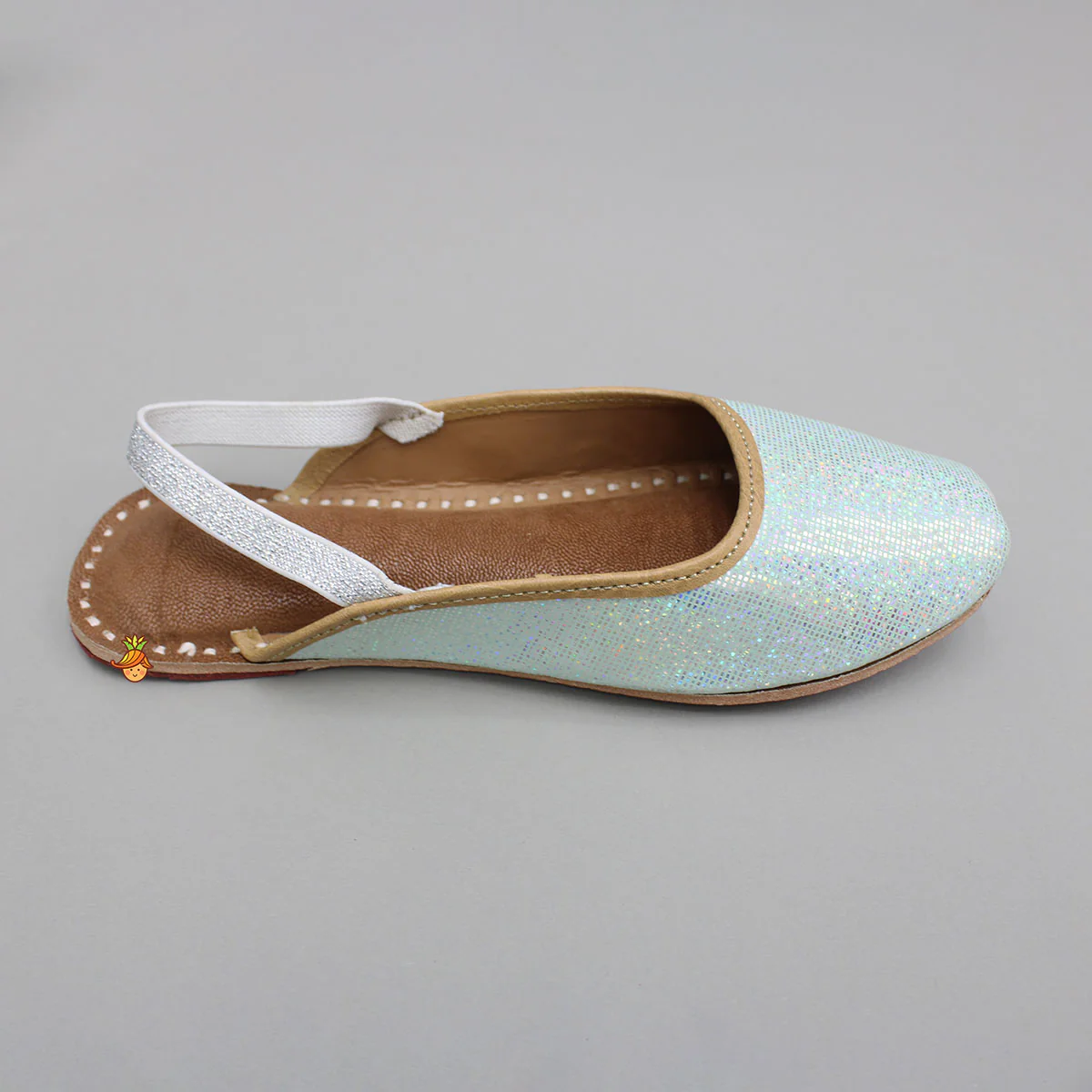 Beautiful Iridescent Jutti - Image 5