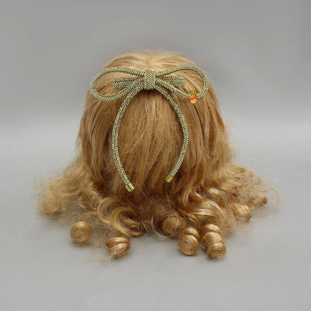 Beautiful Knot-Detail Bow Hair Clip - Image 4