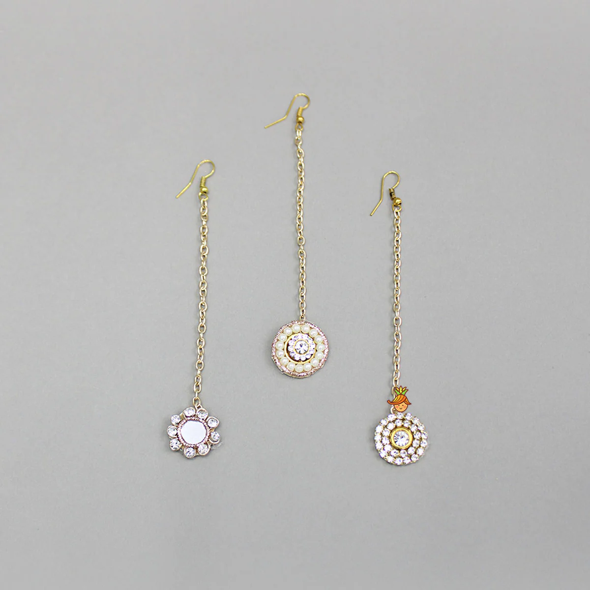 Beautiful Maang Tikka - Set Of 3