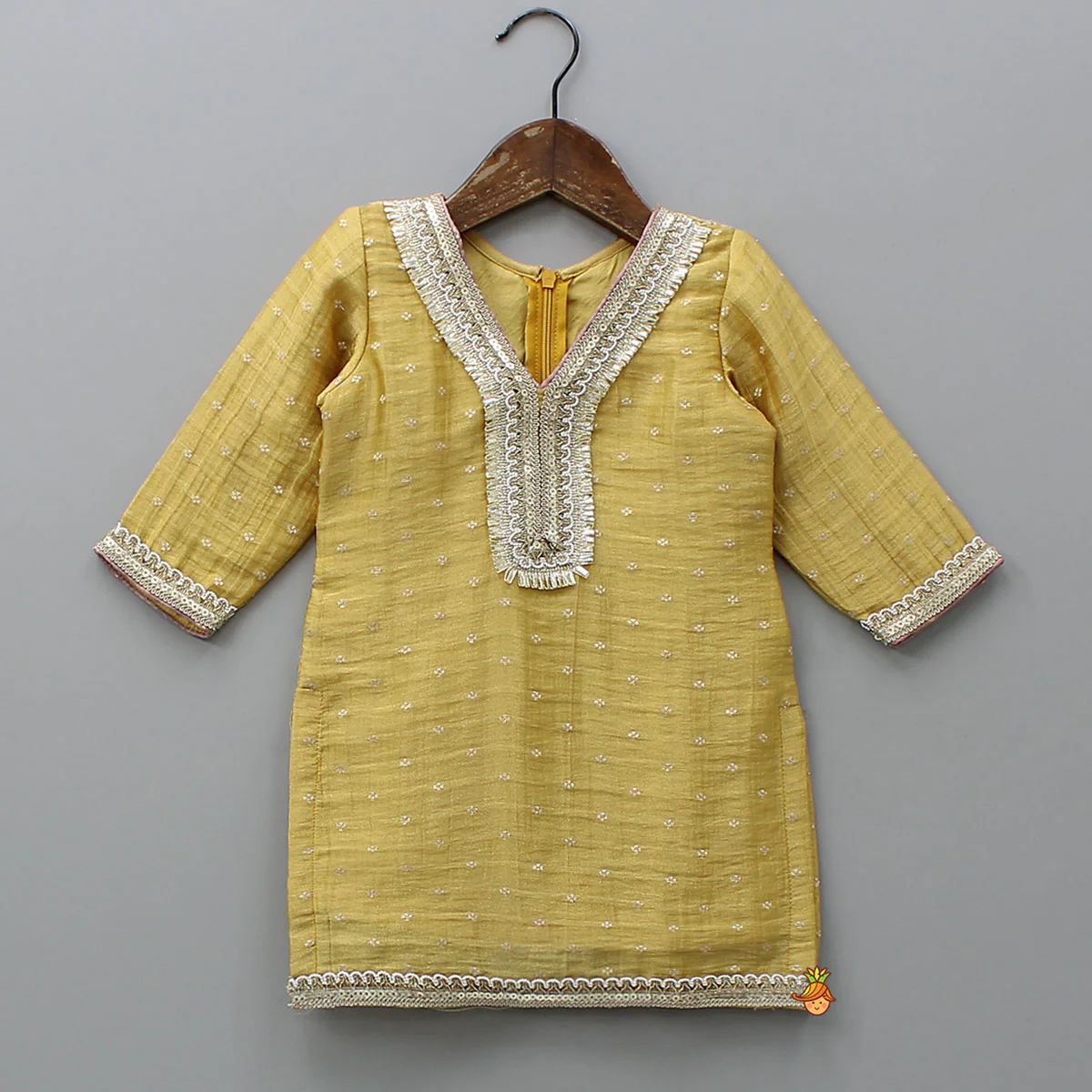 Beautiful V Neck Kurti With Colour Block Palazzo And Dupatta - Image 4