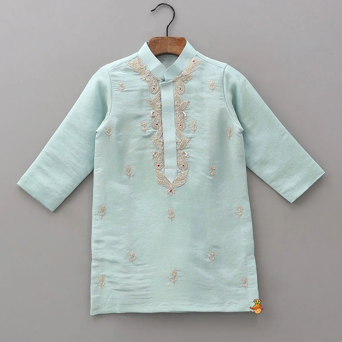 Beautifully Embroidered Shimmery Kurta And Churidar - Image 4