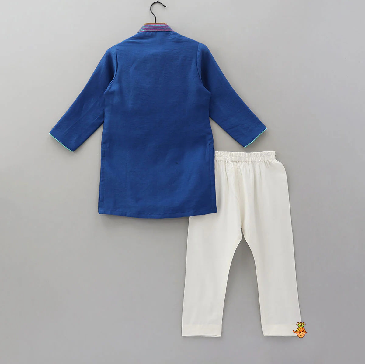 Bird Motif Embroidered Kurta And Pyjama - Image 2