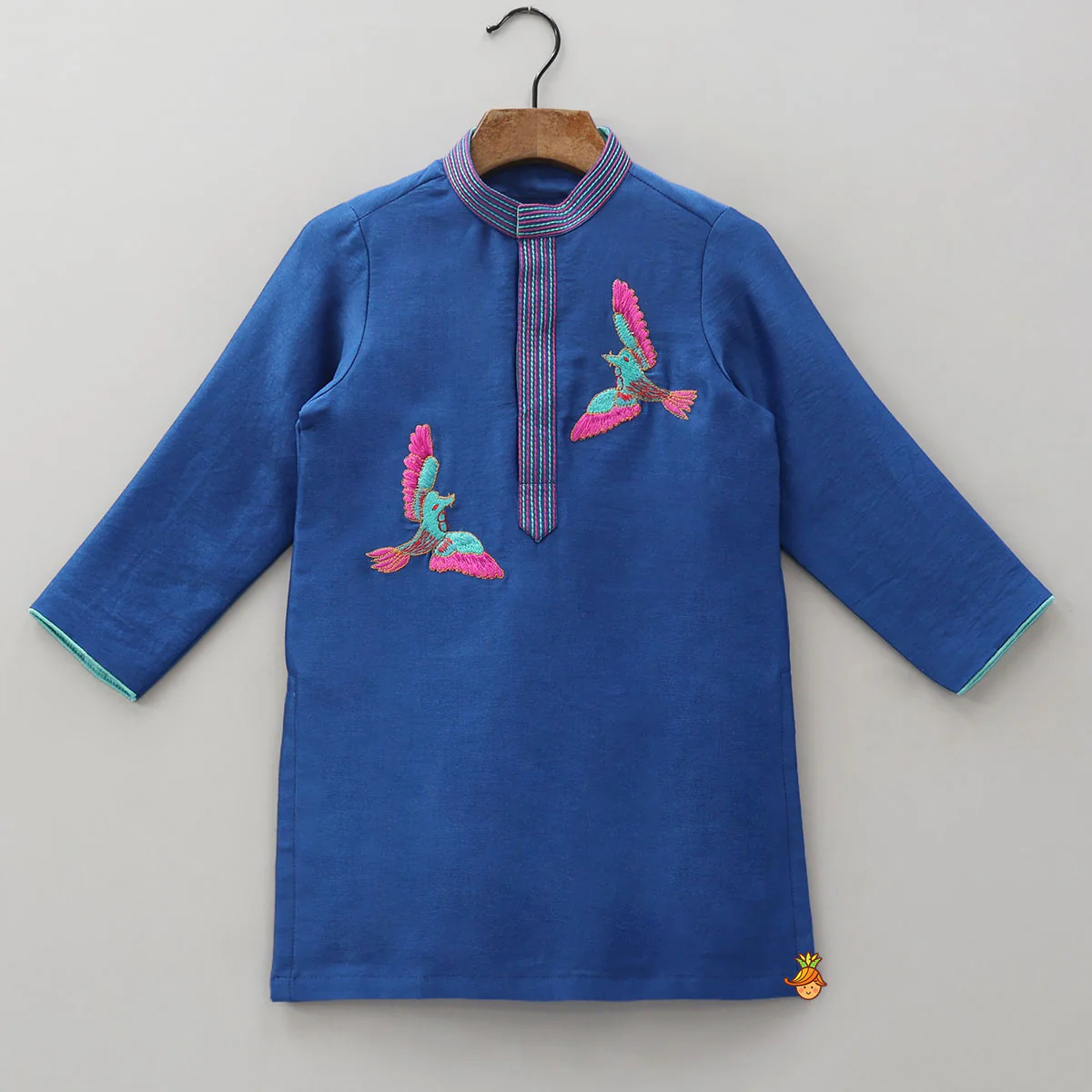Bird Motif Embroidered Kurta And Pyjama - Image 3