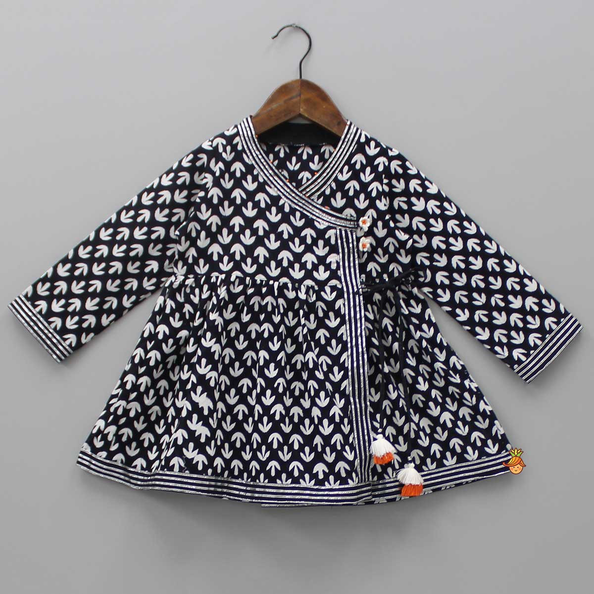 Black And White Angrakha Kurti With Dhoti - Image 3