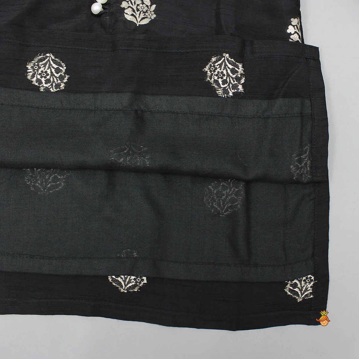 Black Embroidered Kurta With Pyjama - Image 6