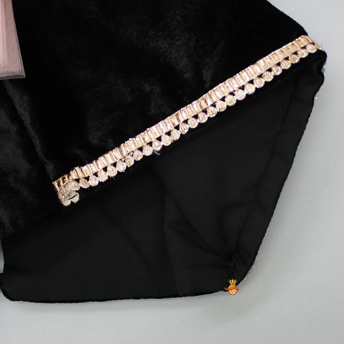 Black Velvet Top And Lehenga With Frilly Pink Dupatta - Image 6