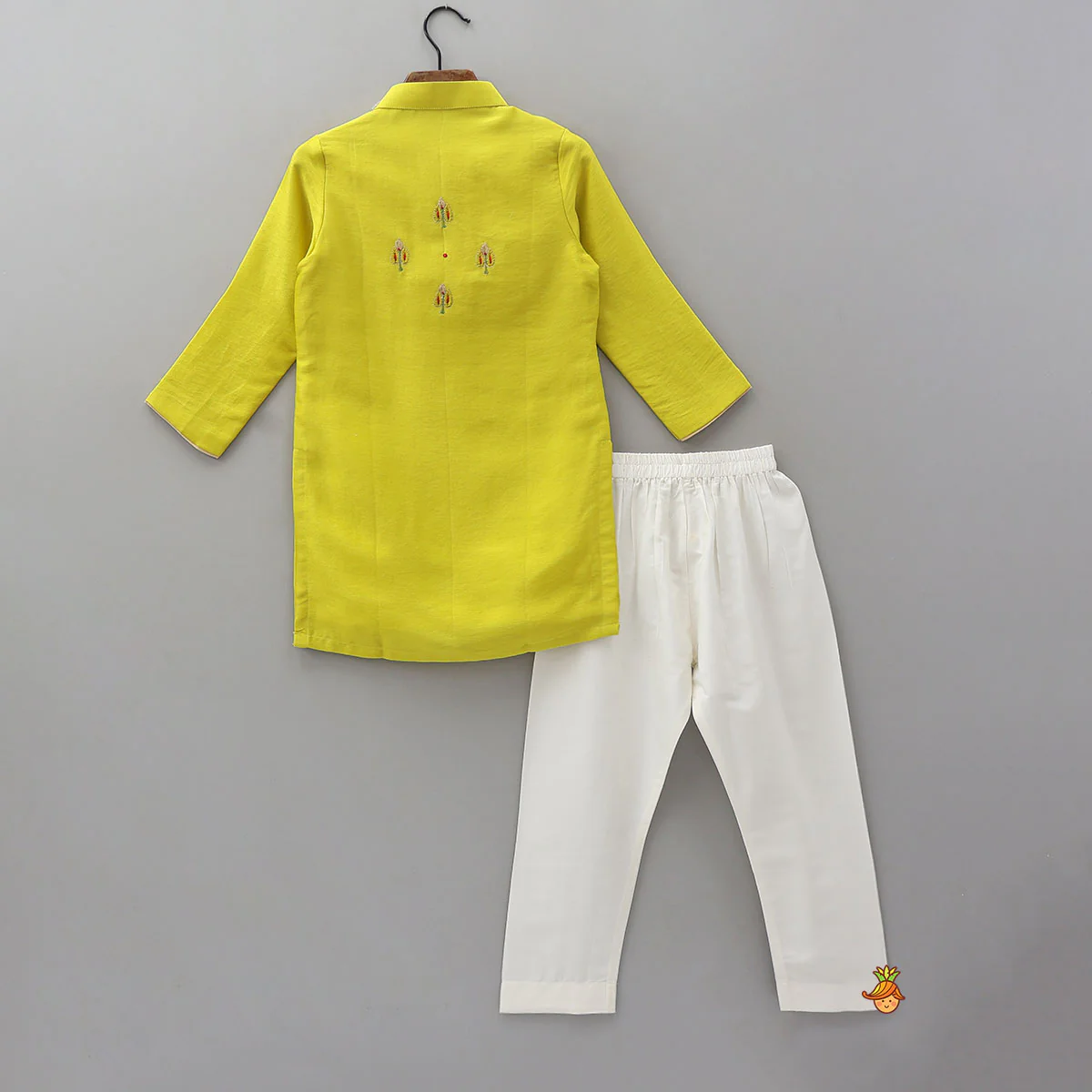 Booti Work Kurta And Pyjama - Image 2