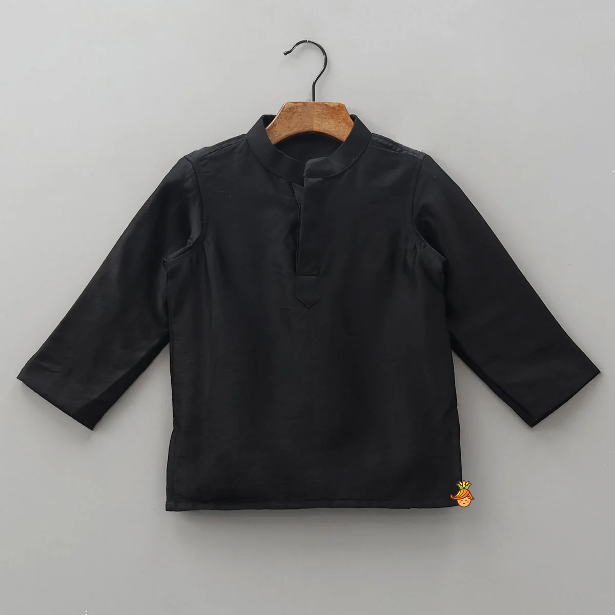 Chanderi Silk Kurta With Brocade Jacket And Pyjama - Image 4
