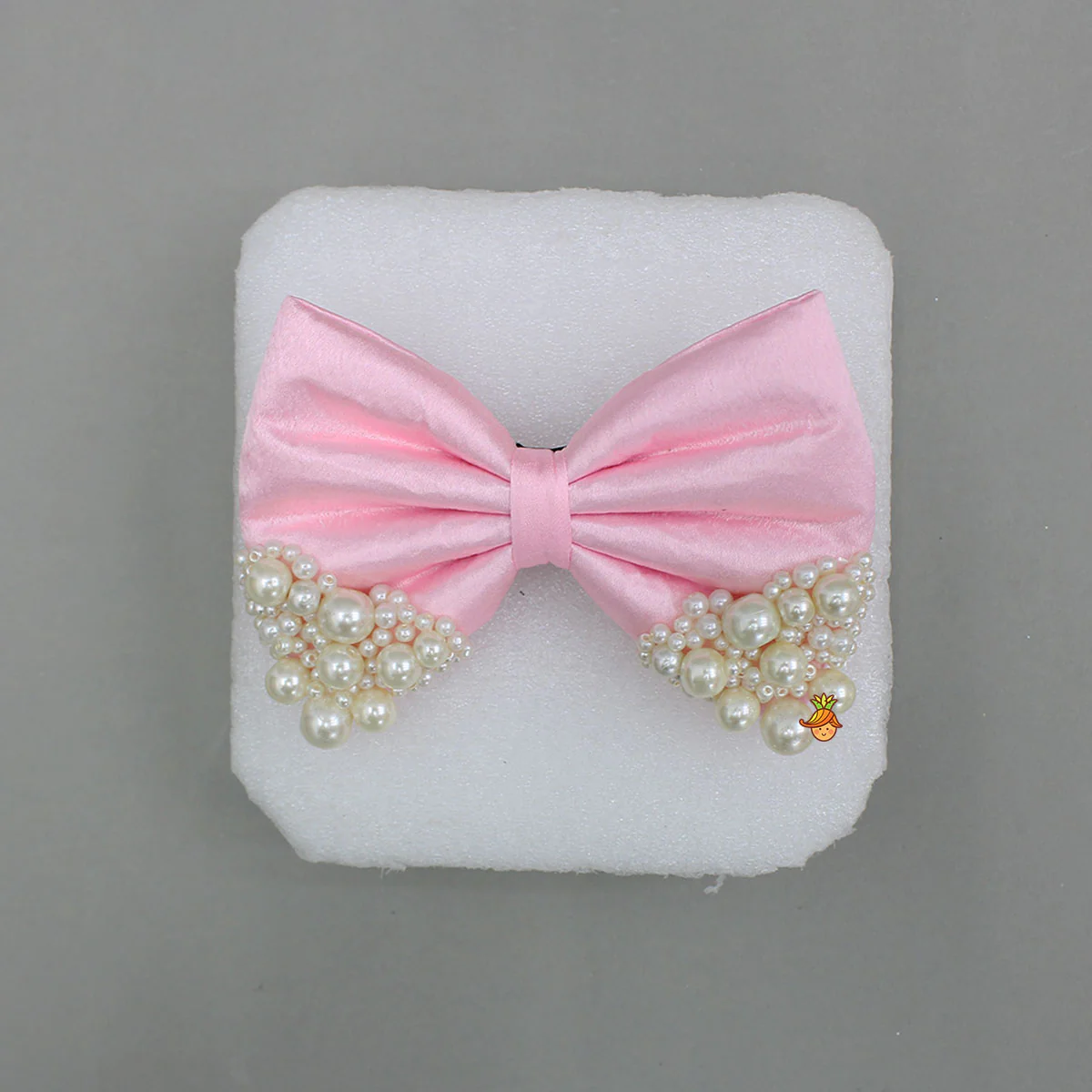 Charming Knot-Detail Bow Hair Clip - Image 3