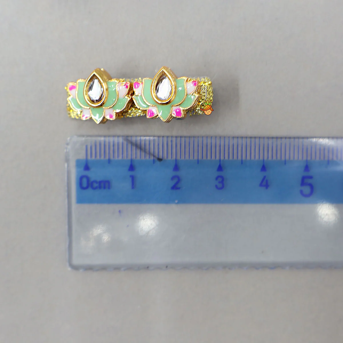 Charming Lotus Hair Clips - Set Of 3 - Image 10