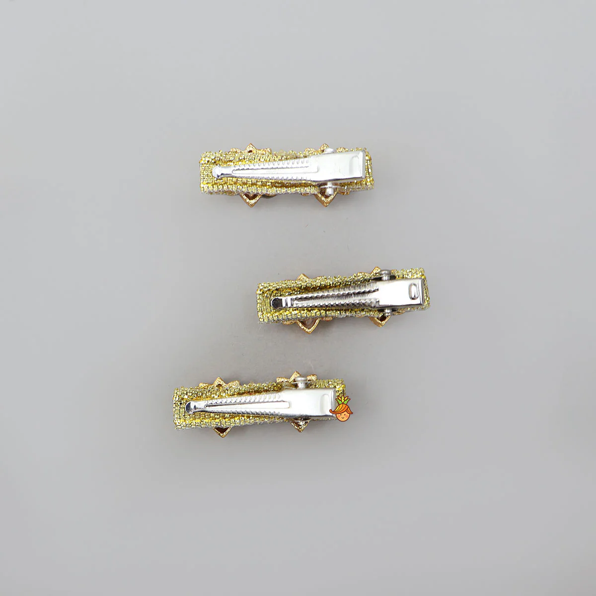 Charming Lotus Hair Clips - Set Of 3 - Image 2