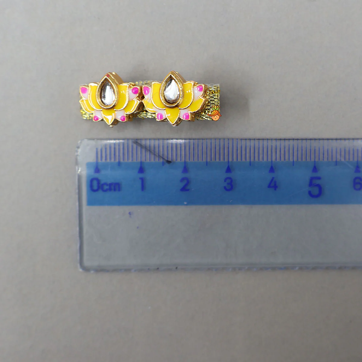Charming Lotus Hair Clips - Set Of 3 - Image 9