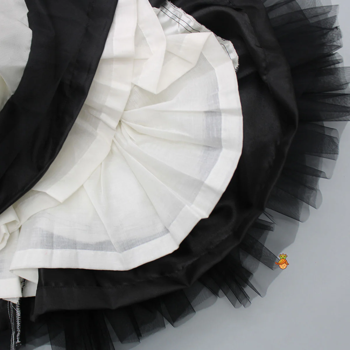 Classic Pearls Embellished Black And White Bowie Party Dress - Image 4