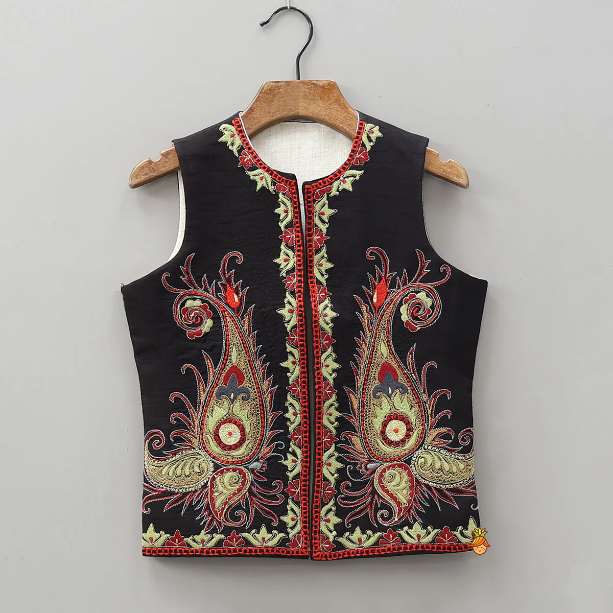 Collar Neck Kurta With Thread Embroidered Jacket And Patiala - Image 6