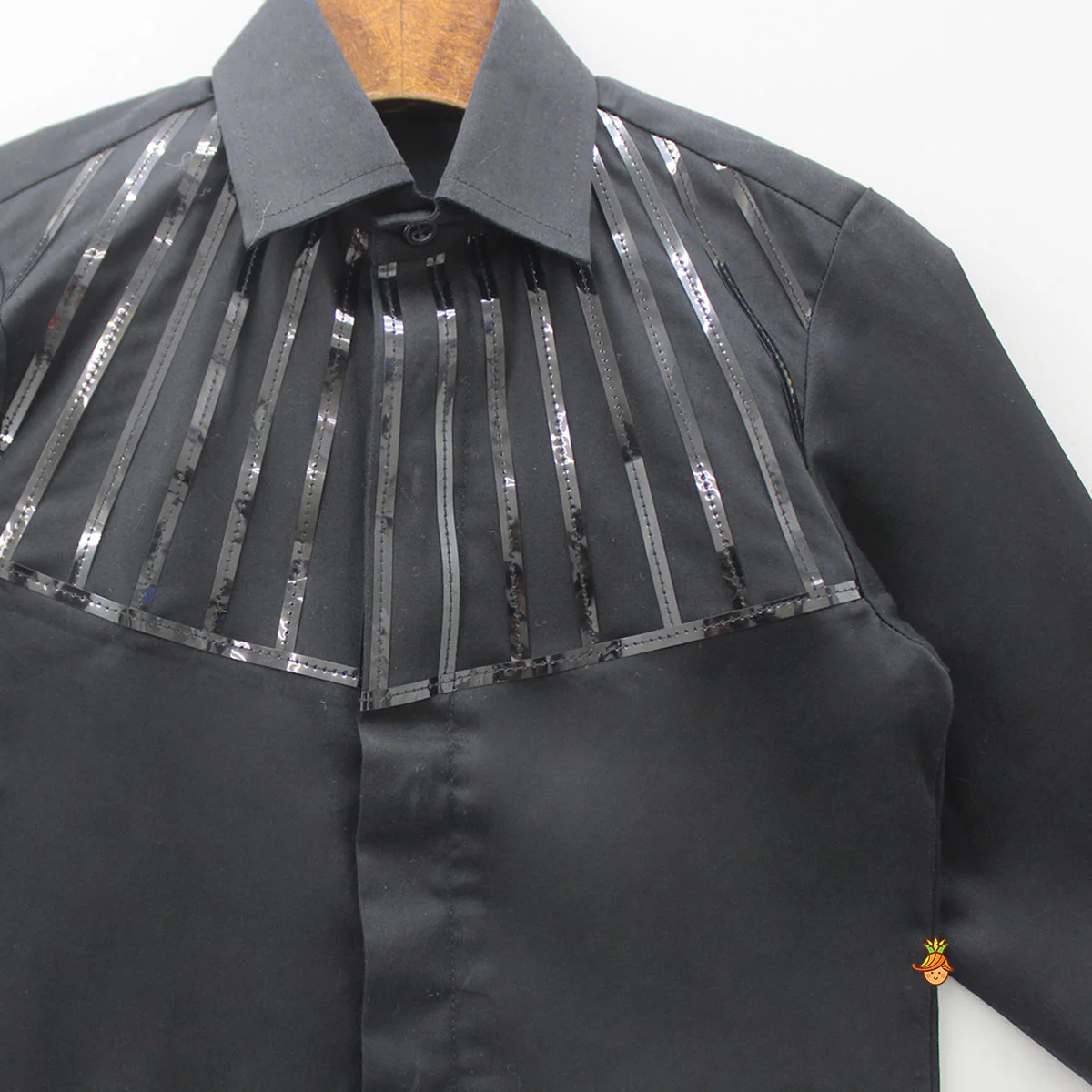 Collar Neck Lace Detailed Black Shirt - Image 3