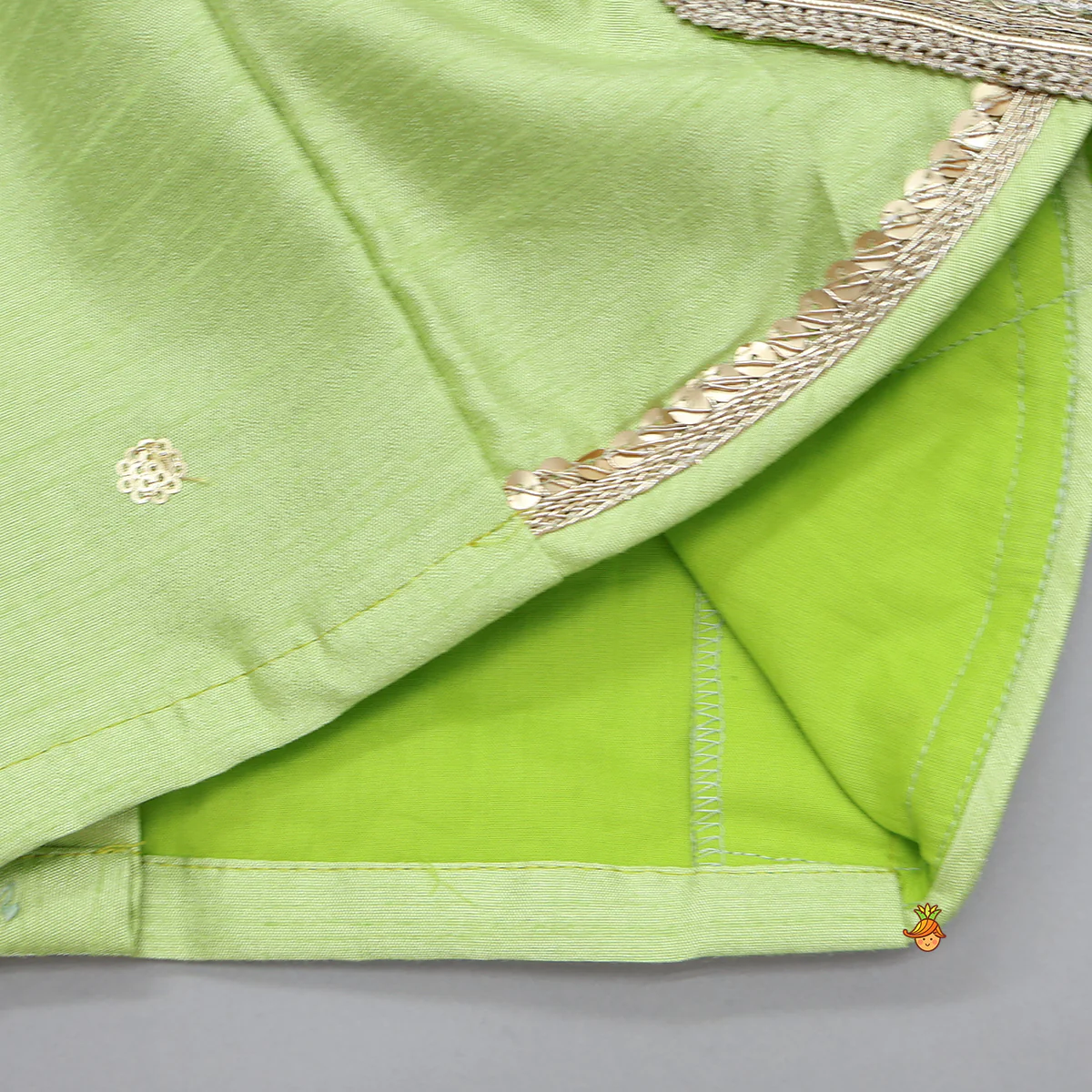 Contrast Yoke Top With Lehenga And Net Dupatta - Image 6