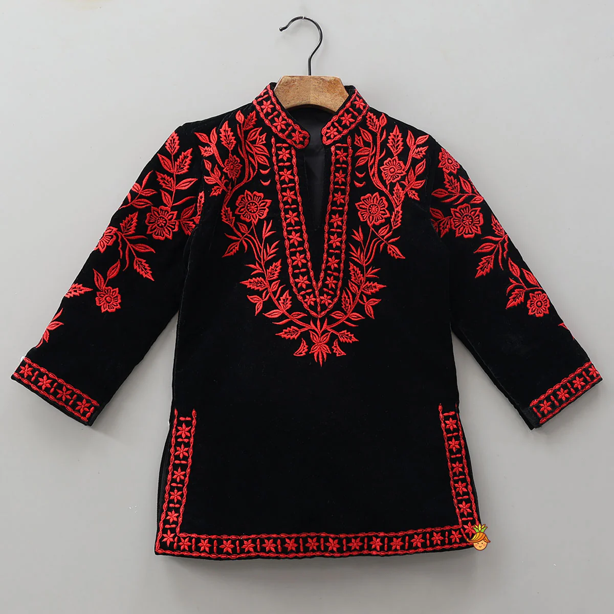 Contrasting Floral Embroidered Kurta And Pyjama - Image 3