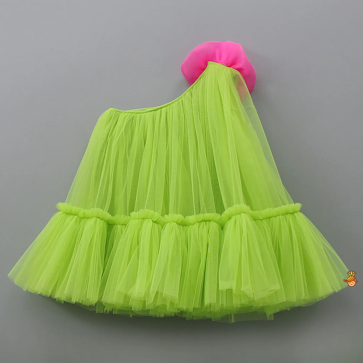 Contrasting Rose Adorned One Shoulder Green Dress With Matching Knot Detail Hair Band - Image 2