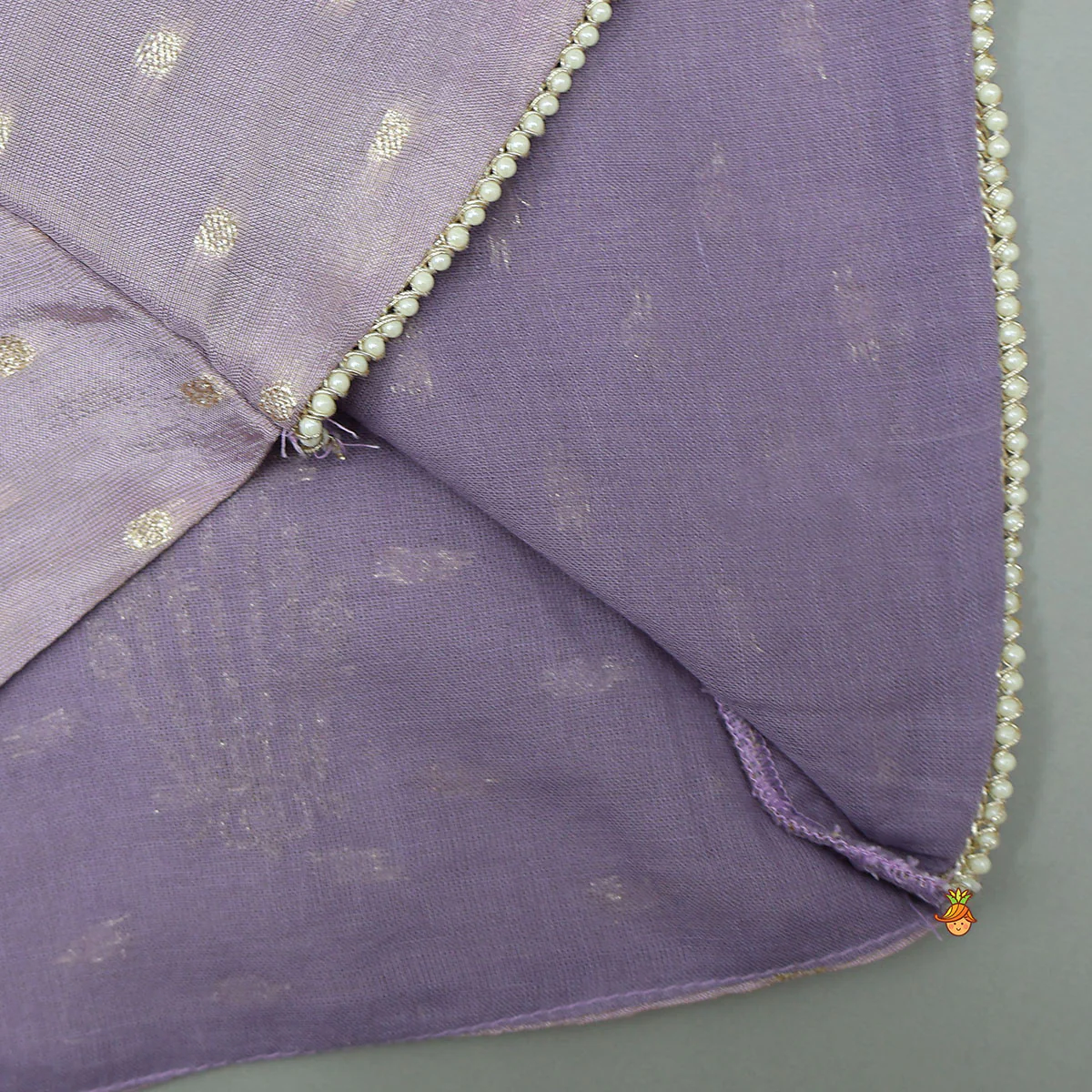 Contrasting Yoke Front Slit Kurti With Pant And Dupatta - Image 6