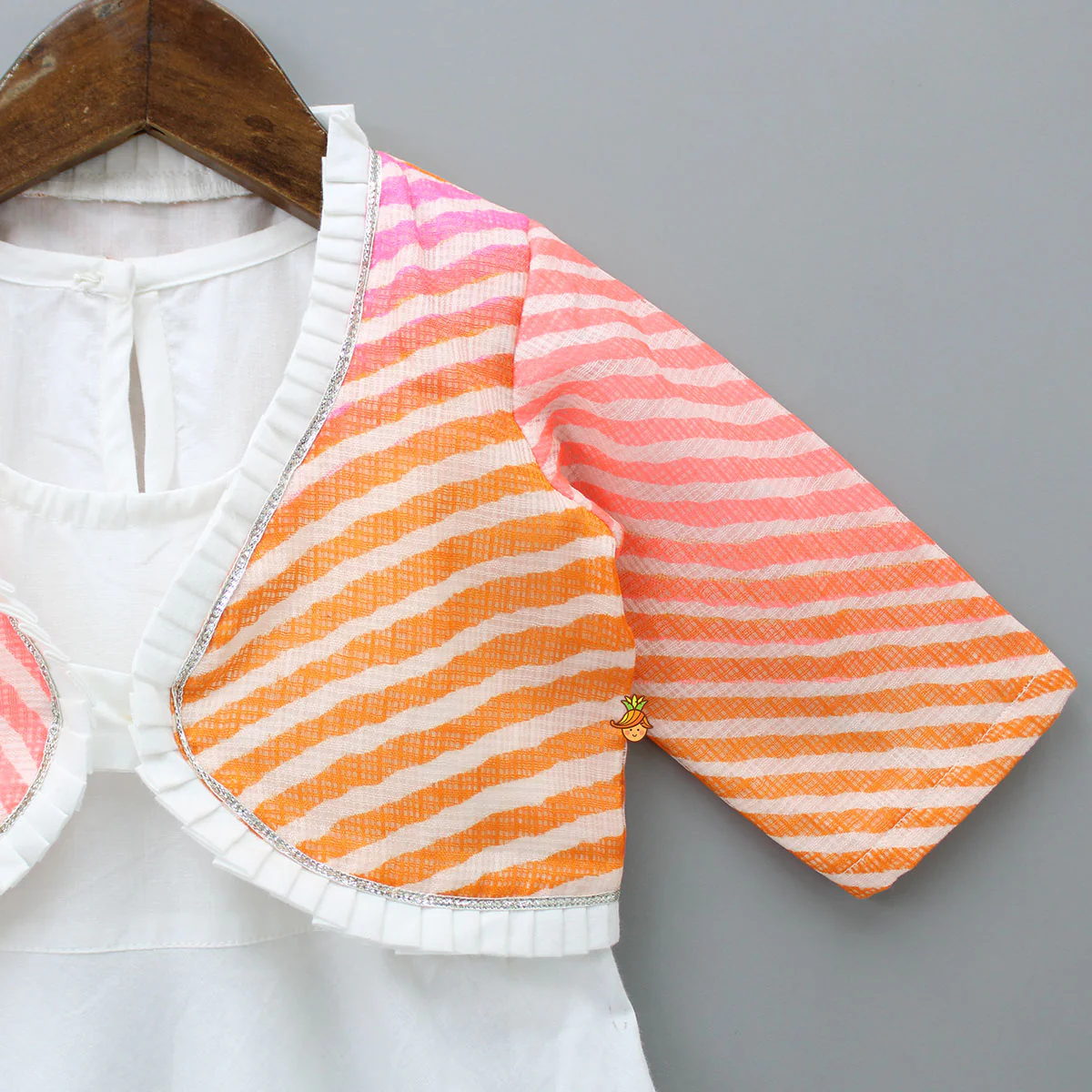 Cotton Kurti With Stripe Leheriya Jacket - Image 5