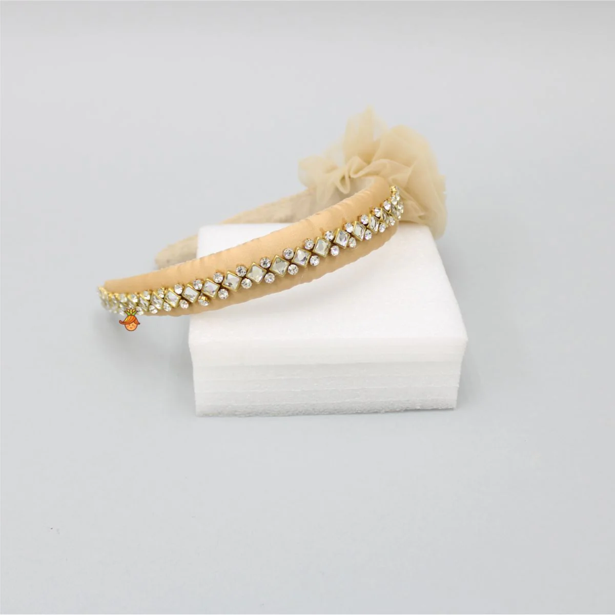 Cute Floral Beige Hair Band - Image 3