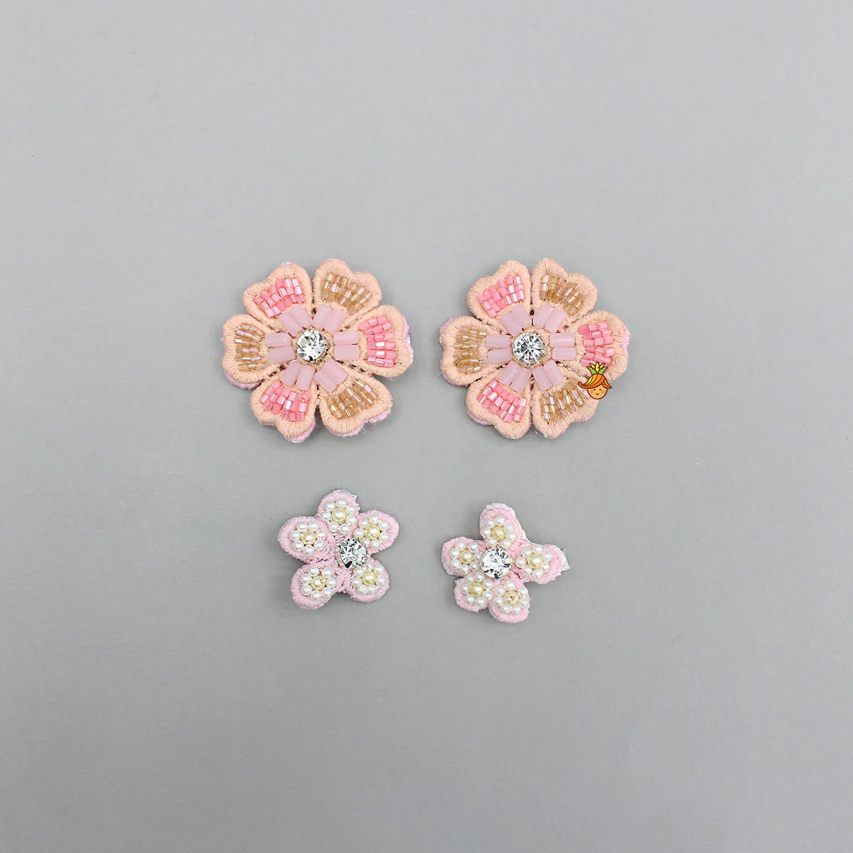 Cute Floral Embroidered Set of 4 Embellished Hair Clips