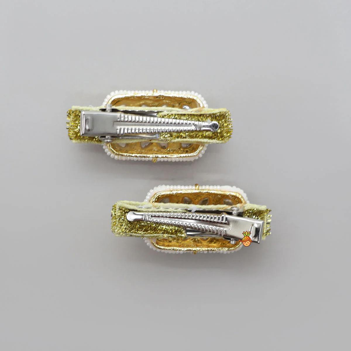Cute Hair Clips - Set Of 2 - Image 2
