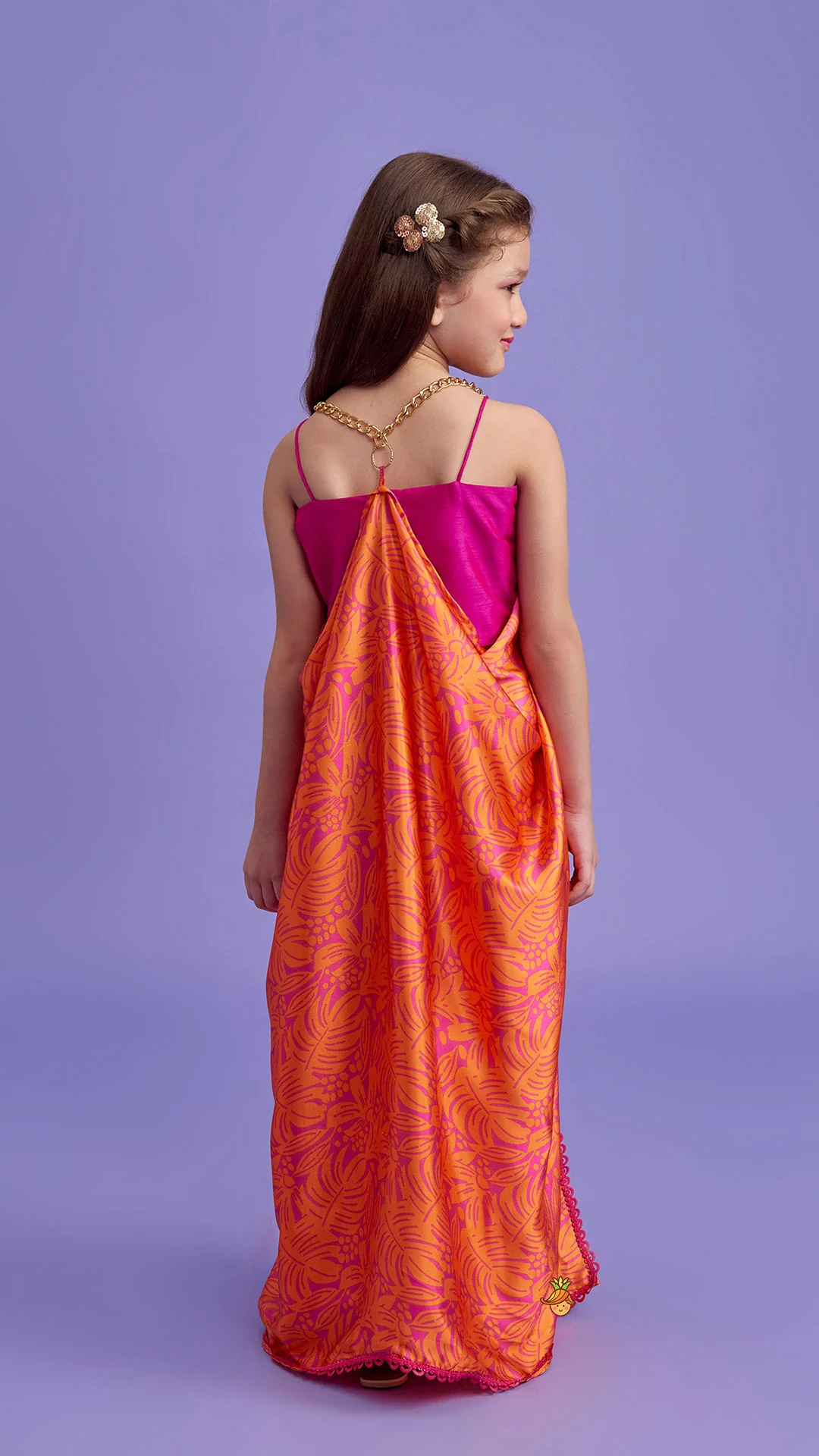 Dual Colour Top And Stylish Dhoti Skirt With Matching Cape And Hairband - Image 9