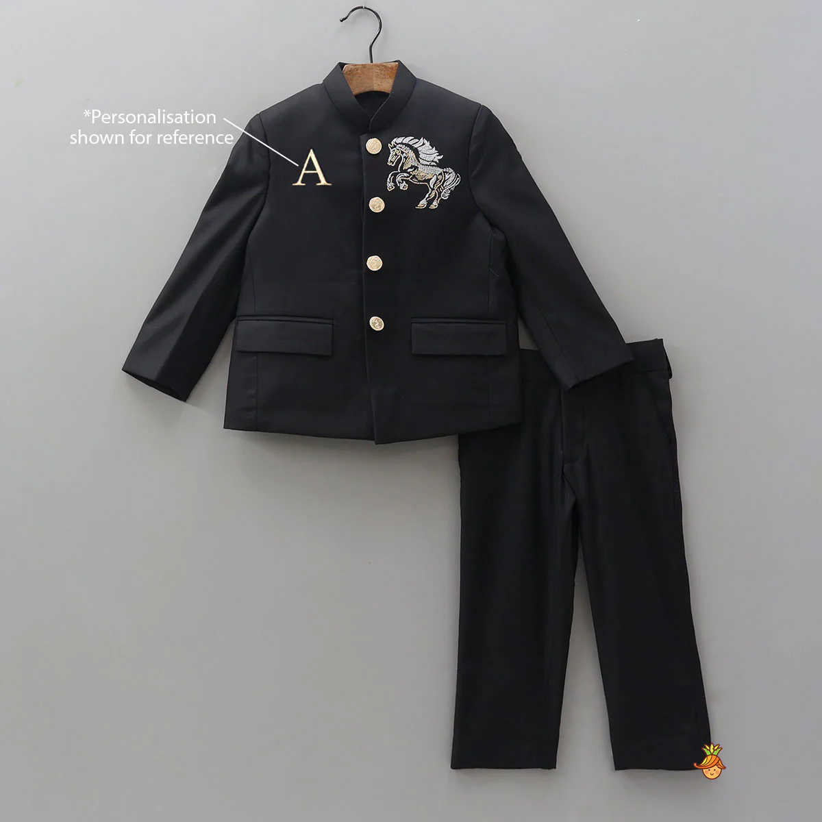 Dual Pocket Detail Elegant Sherwani And Pant - Image 6