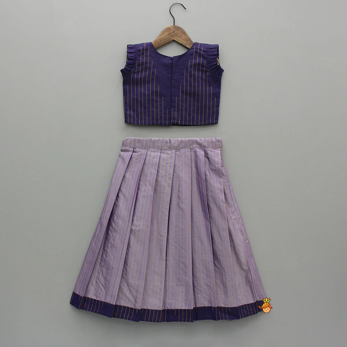 Dual-Tone Pleated Top And Lehenga - Image 2
