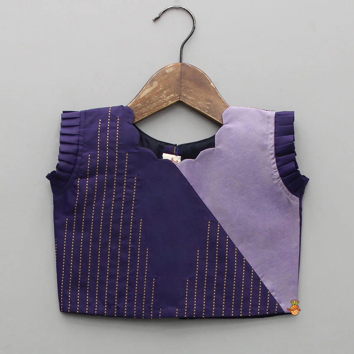 Dual-Tone Pleated Top And Lehenga - Image 3