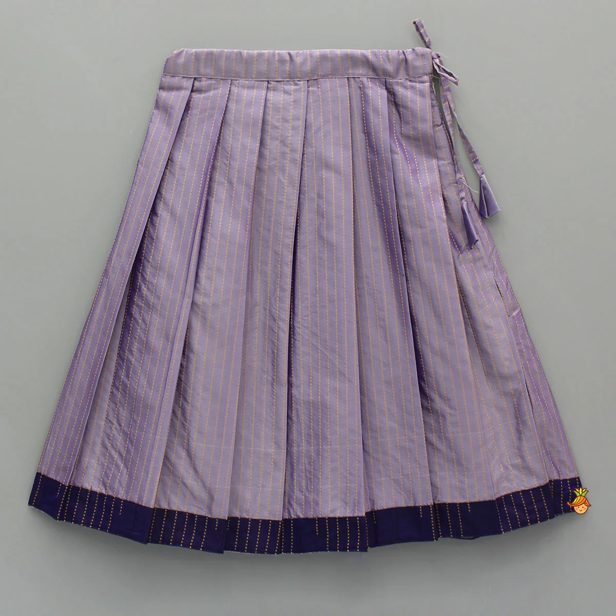 Dual-Tone Pleated Top And Lehenga - Image 4