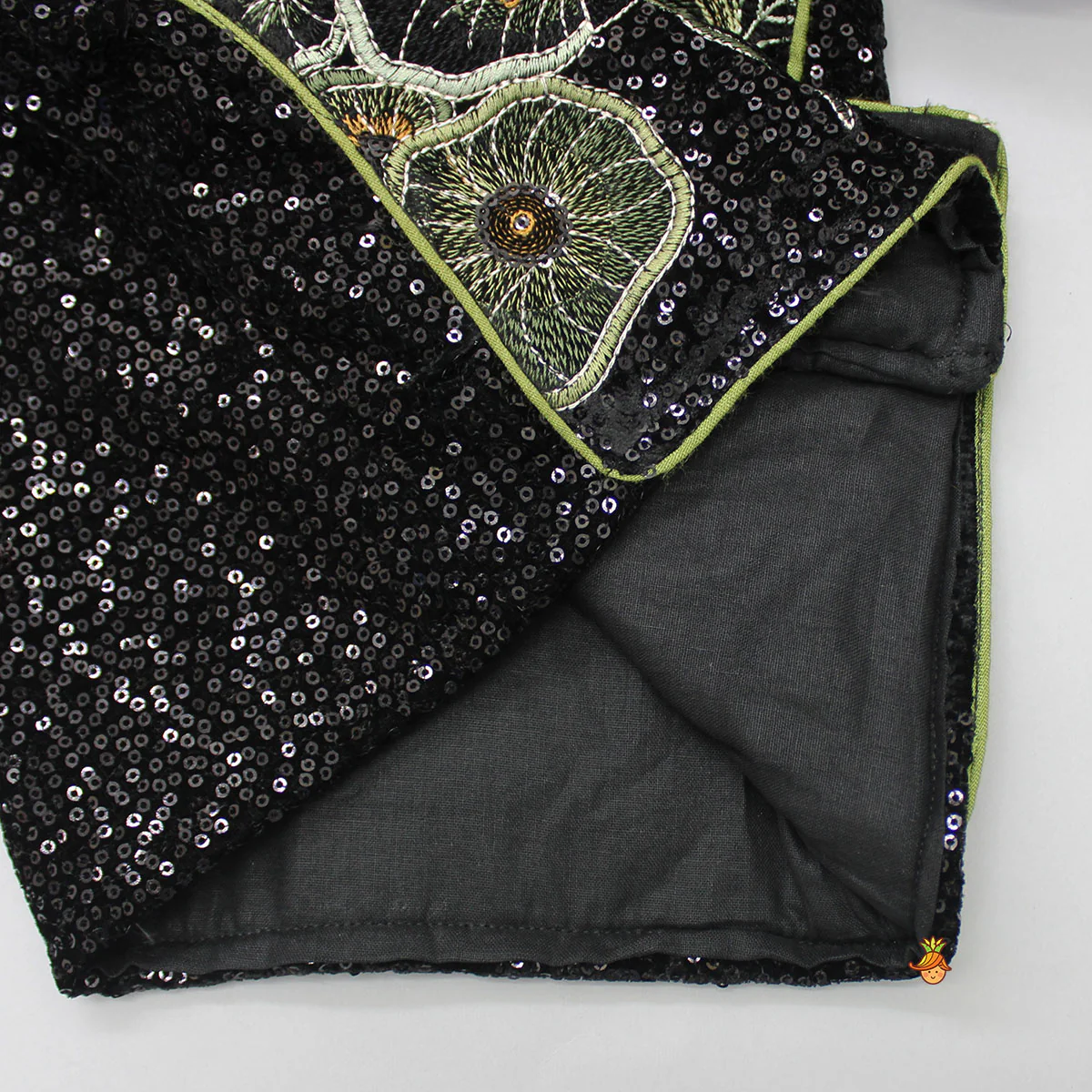 Elegant Black Sequined Blazer - Image 4