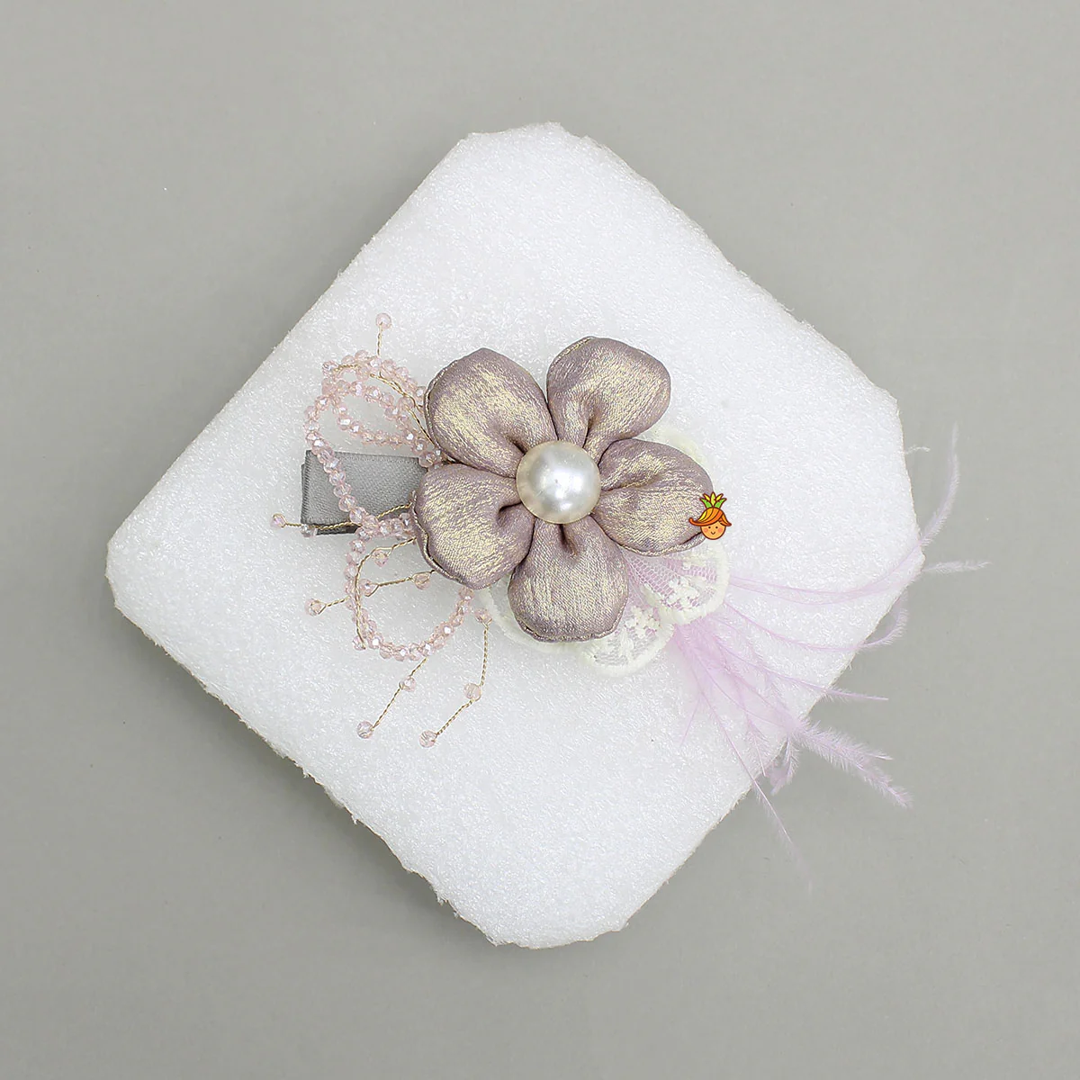 Elegant Floral Shimmery Hair Clip - Image 3