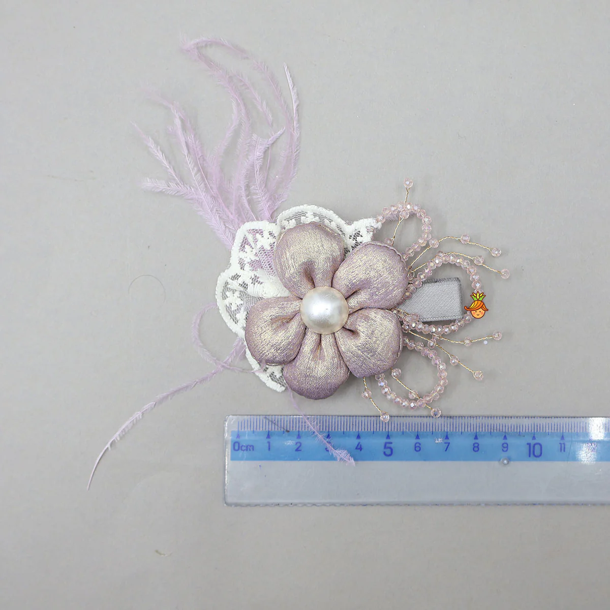 Elegant Floral Shimmery Hair Clip - Image 5