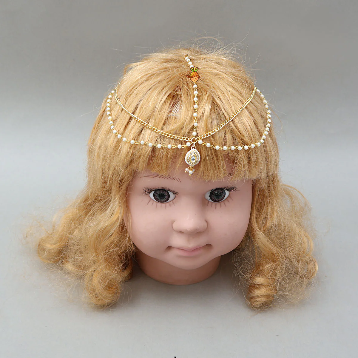 Elegant Layered Chain Maang Tikka - Image 4