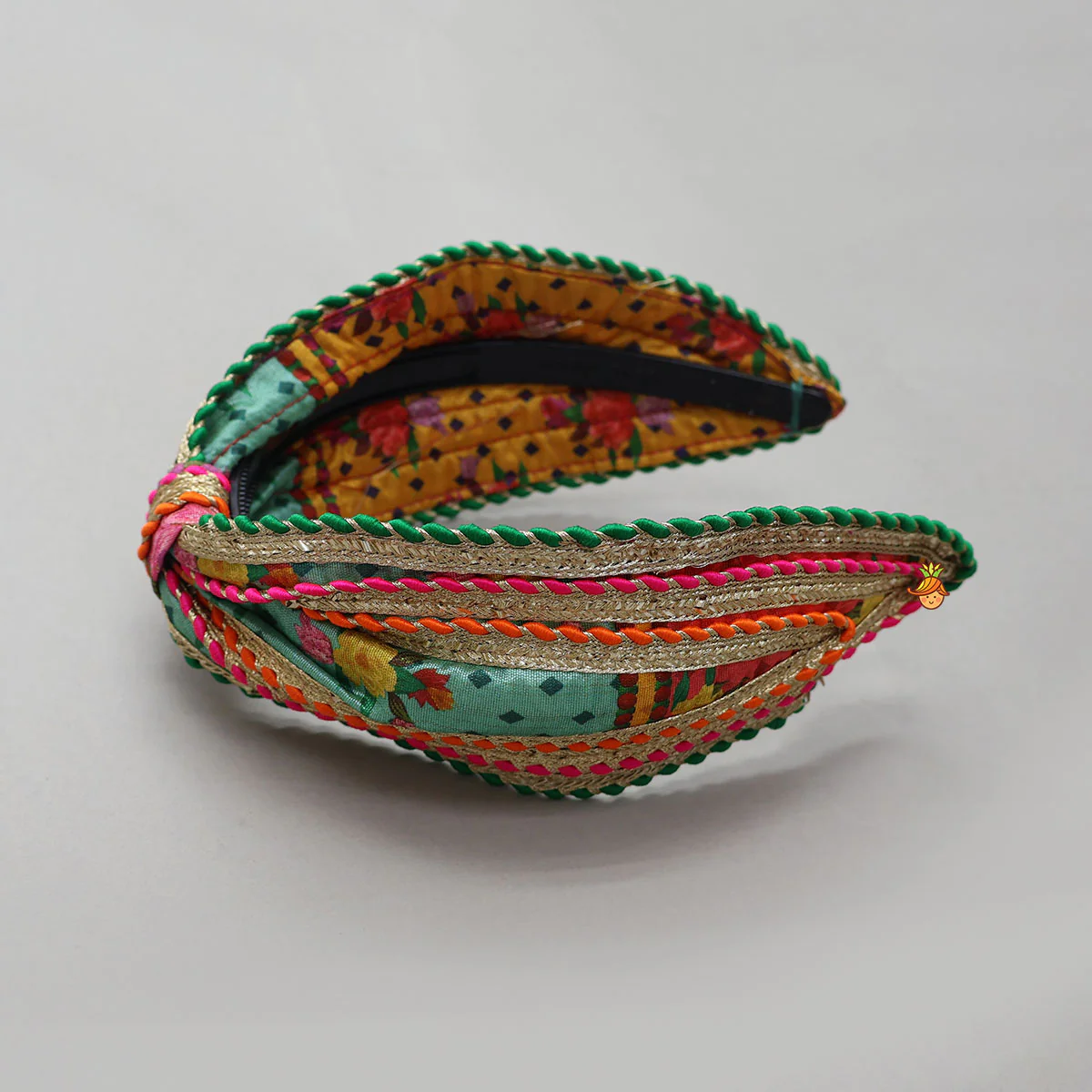 Elegant Multicolour Printed Sleeveless Dress With Attached Bag And Matching Hairband - Image 6