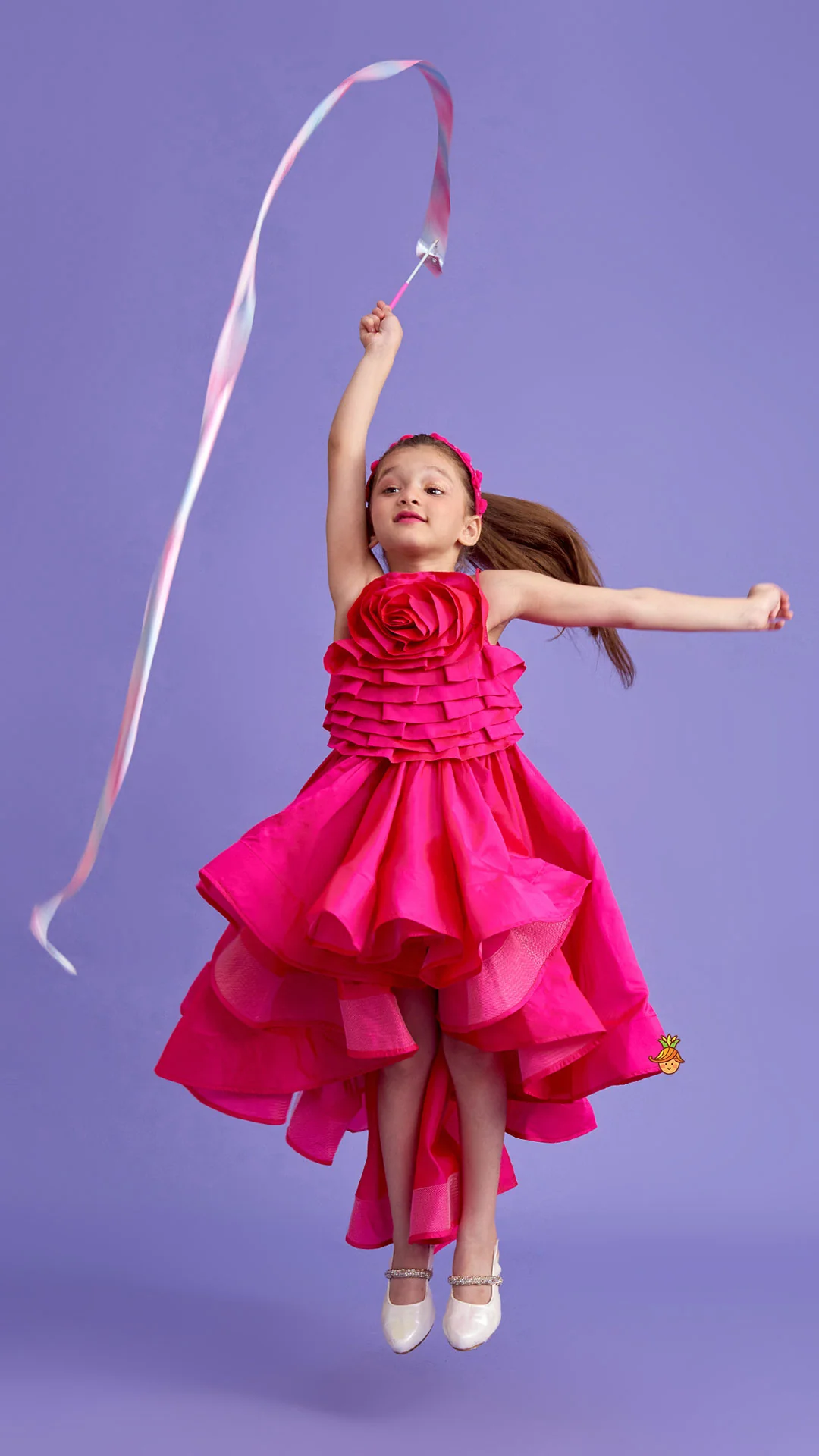 Elegant Pink Strappy Trail Dress - Image 4